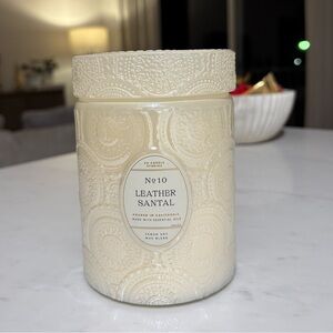 Leoben Co No10 Leather Santal Candle